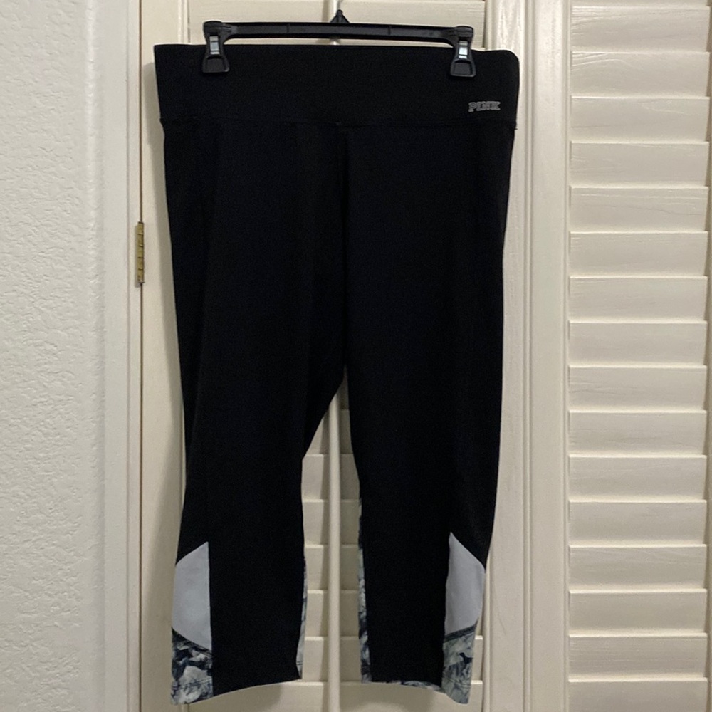 PINK Yoga Victoria’s Secret Leggings